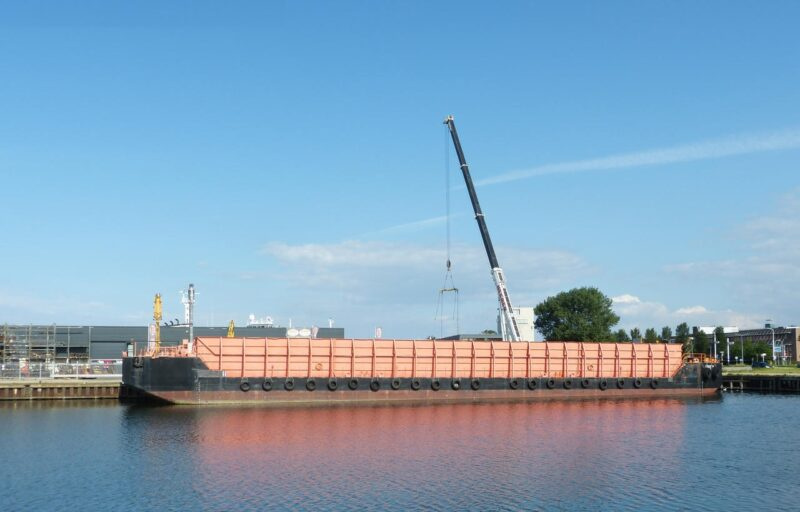 91 m-Class Deck Support Pontoon