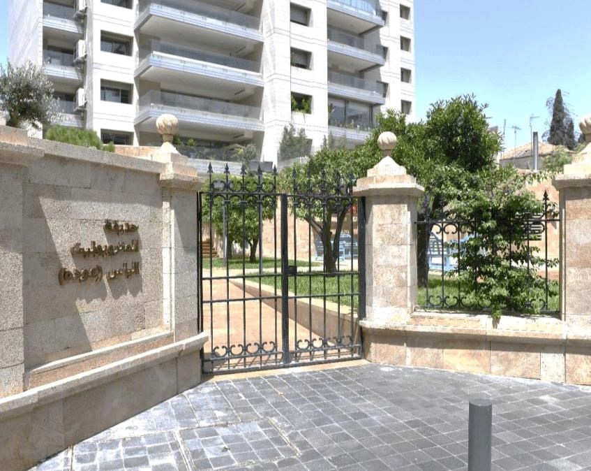 Metropolite Awdeh Underground Parking And Garden · project view 2