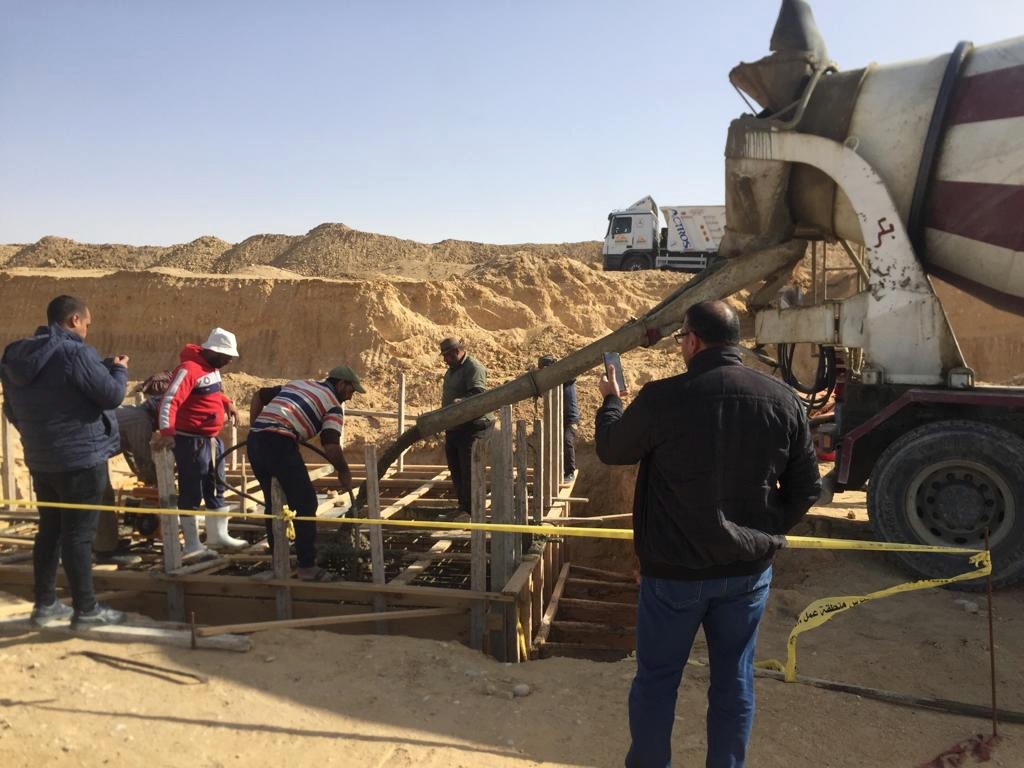 Suez Canal Dredged-Material Basin Reclamation