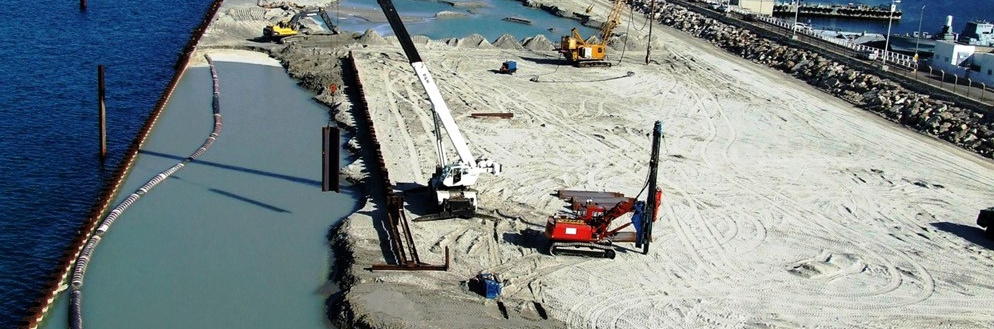 Haifa Submarine Harbour - Reclamation and Three Quays · project view 3